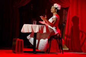 Kimberly Fairbanks as Billie Holiday in Azuka Theatre’s EVERYONE AND I. (Photo credit: Alex Heishman)