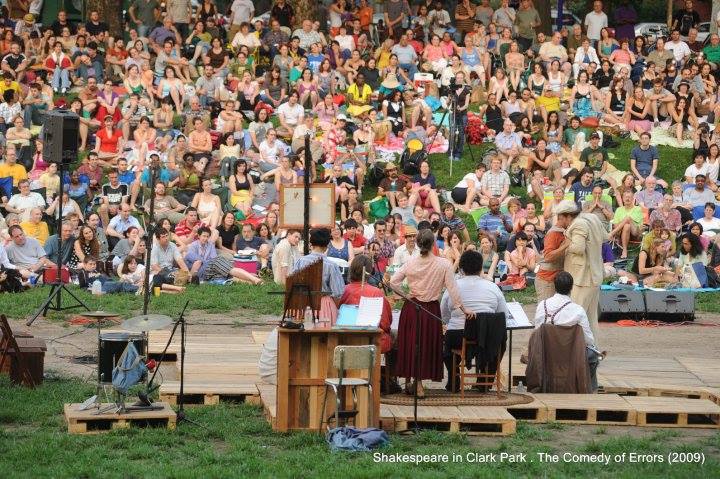 The audience at The Comedy of Errors, 2009. Photo by Kyle Cassidy.