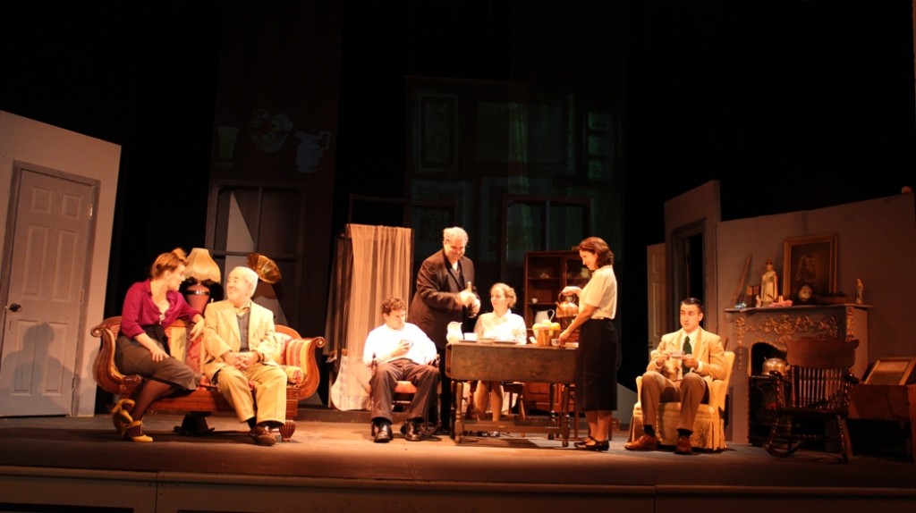 Angelique Bouffiou, John Cannon, Kevin Rodden, Ethan Lipkin, Kirsten Quinn, Gina Martino, and Dexter Anderson in IHT’s JUNO AND THE PAYCOCK (Photo credit: Armen Pandola and Alexis Mayer)