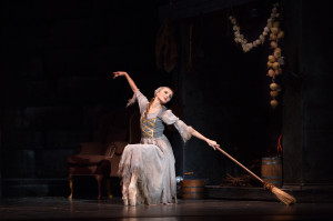Pennsylvania Ballet principal dancer Oksana Maslova in Ben Stevenson’s CINDERELLA. Photo Credit: Alexander Iziliaev