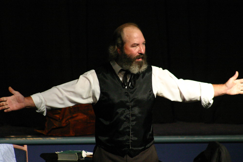 Bob Weick as Marx, Arms Out
